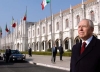 Il Presidente Ciampi all'uscita dal Monastero dei Frati di San Girolamo.