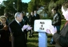 Il Presidente Ciampi con la moglie Franca e il Sindaco della città Soares durante l'inaugurazione della "Piazza Italia", nel quartiere Restelo.