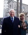 Il Presidente Ciampi con la moglie Franca mentre visita la Curia Vescovile della Diocesi.