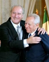 Il Presidente Ciampi con il Presidente Federale della Repubblica d'Austria Thomas Klestil, al termine delle dichiarazioni alla stampa