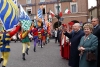 Il Presidente Ciampi con la moglie Franca ed il Presidente della Regione Enzo Ghigo, assiste alla esibizione degli sbandieratori del Palio