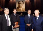 Il Presidente Ciampi con i relatori del convegno per il centenario della nascita di Ezio Vanoni. Da sin. il Prof. Pietro Barucci,il Sindaco di Morbegno Giacomo Ciapponi ed il Ministro dell'Economia e delle Finanze Giulio Tremonti.