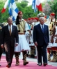 Il Presidente Ciampi ed il Presidente della Repubblica Ellenica Constantinos Stephanopoulos durante la cerimonia di benvenuto.