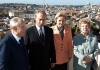 Il Presidente Ciampi e la Signora Franca con Vladimir Putin e la Signora Putina, davanti al suggestivo panorama di Roma visto dalla terrazza del Quirinale, subito dopo il loro arrivo.