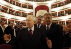 Il Presidente Ciampi al suo arrivo questa al rinnovato Teatro Goldoni.