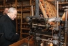 Il Presidente Ciampi durante la visita Museo dell'Istituto Tecnico Industriale del Setificio &quot;Paolo Carcano&quot;.