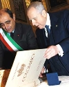 Il Presidente Ciampi al termine della visita a Palazzo Ducale.