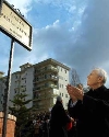 Il Presidente Ciampi, durante la cerimonia di intitolazione di una Piazza della Citt&#224; calabrese