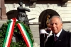 Il Presidente Ciampi rende omaggio al  monumento dedicato al Soldato Valdostano