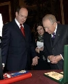 Il Presidente Ciampi con Sua Altezza il Principe Alberto II di Monaco durante lo scambio delle Onorificenze