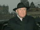 Il Presidente Ciampi al suo arrivo alla Pinacoteca &quot;Alte Meister&quot; sede dell'incontro con i Capi di Stato firmatari dell'articolo &quot;Uniti per l'Europa&quot;.