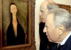 Il Presidente Ciampi, nella foto con il Sovrintendente Claudio Strinati, durante la visita alla Mostra&quot;Modigliani&quot;.