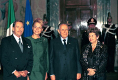 Incontro e successiva colazione in onore del Presidente della Repubblica Ceca e della Signora Havel - Roma, 17 dicembre 1999