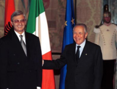 Incontro e successiva colazione in onore del Presidente della Repubblica d'Albania, S.E. il Signor Rexhep Meidani - Roma, 7 ottobre 1999   