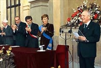 Visita alla Regione Piemonte. Interventi a: Dogliani, Torino e Novara. 19 - 21 novembre 2001