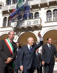 Visita del Presidente della Repubblica Carlo Azeglio Ciampi a Belluno, a Feltre, a Longarone e a Rovigo - 8-10 ottobre 2003