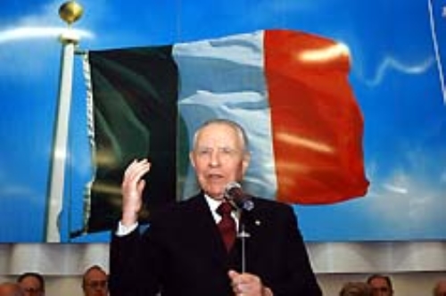 Visita del Presidente della Repubblica Carlo Azeglio Ciampi alle province di Oristano e Sassari - 3-5 febbraio 2004