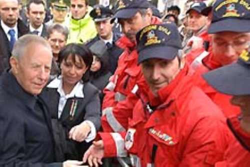 Visita del Presidente della Repubblica Carlo Azeglio Ciampi alla citt&#224; di Frosinone - 26 novembre 2004