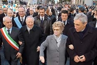 Visita del Presidente della Repubblica Carlo Azeglio Ciampi alla citt&#224; di Salerno - 2-3 febbraio 2005