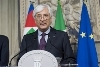Il Segretario Generale della Presidenza della Repubblica Ugo Zampetti comunica l'affidamento del compito di verificare l'esistenza di una maggioranza parlamentare alla Presidente del Senato