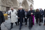 Parigi - Il Presidente della Repubblica Sergio Mattarella nel corso della visita alla Cattedrale di Notre- Dame