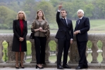 Il Presidente della Repubblica Sergio Mattarella e la Sig.ra Laura con il Presidente della Repubblica Francese Emmanuel Macron e la Sig.ra Brigitte al Castello di Chambord