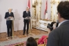 Il Presidente Sergio Mattarella con il Presidente Federale della Repubblica d'Austria Alexander Van der Bellen,durante le dichiarazioni alla stampa,in occasione della visita di Stato nella Repubblica d'Austria
