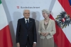Il Presidente Sergio Mattarella al Palazzo della Cancelleria Federale con il Ministro della Digitalizzazione e dell'Economia, Elisabeth Udolf-Strobl, in occasione della visita di Stato nella Repubblica d'Austria. 
