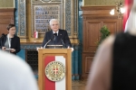 Il Presidente Sergio Mattarella al Municipio di Vienna,con il Sindaco Michael Ludwing,in occasione della visita di Stato nella Repubblica d’Austria