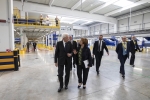 Il Presidente Sergio Mattarella con il Presidente di Poste Italiane, Maria Bianca farina, in occasione della cerimonia di inaugurazione del nuovo Centro di smistamento postale (hub) di Poste Italiane 