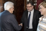 Il Presidente della Repubblica Sergio Mattarella  con l’On. Dott. Federico FORNARO,
Presidente del Gruppo Parlamentare “Liberi e Uguali” della Camera dei Deputati, accompagnato dall’On. Rossella MURONI, Vice Presidente vicario del Gruppo