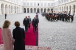 Il Presidente della Repubblica, Sergio Mattarella, al termine degli onori militari con il Presidente della Repubblica Federale di Germania, Frank-Walter Steinmeier, in Visita di Stato.
