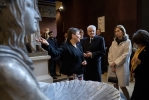 Il Presidente della Repubblica Sergio Mattarella nel corso della visita al Museo Thorvaldsen
