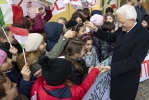 Il Presidente della Repubblica Sergio Mattarella saluta alcuni ragazzi al termine della cerimonia di inaugurazione dell’anno accademico 2019-2020 dell’Università degli Studi di Parma.
