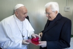 Il Presidente della Repubblica Sergio Mattarella alla Celebrazione Eucaristica officiata dal Santo Padre, in occasione dell’Incontro “Mediterraneo, frontiera di pace” 