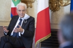 Il Presidente della Repubblica Sergio Mattarella nel corso dell'incontro con i rappresentanti delle associazioni degli esuli
