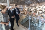 Il Presidente della Repubblica Sergio Mattarella accompagnato Daria Bonfietti, Presidente dell’Associazione Parenti delle Vittime della Strage di Ustica, e dal Direttore del Museo Lorenzo Balbi, visita il Museo per la Memoria di Ustica