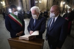 Il Presidente della Repubblica Sergio Mattarella a Ravenna con Stefano Bonaccini, Presidente della Regione Emilia Romagna,e con Michele de Pascale, Sindaco di Ravenna,in occasione dell'apertura dell'anno celebrativo per il settimo centenario della morte di Dante Alighieri
