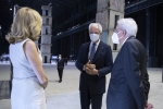 Il Presidente Sergio Mattarella, in Pirelli HangarBicocca, con Marco Tronchetti Provera, Presidente della Fondazione Pirelli, per il panel di studio dal titolo “La rinascita al tempo del Covid”
