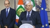 Il Segretario Generale della Presidenza della Repubblica Ugo Zampetti comunica il compito affidato al Presidente della Camera di verificare la possibilità di un’intesa di maggioranza parlamentare 