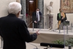  Il Presidente della Repubblica Sergio Mattarella con la delegazione del Gruppo Parlamentare “Liberi e Uguali” della Camera dei Deputati, in occasione delle consultazioni