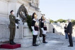 Il Presidente della Repubblica Sergio Mattarella in occasione della deposizione di una corona d’alloro all’Altare della Patria, nella ricorrenza del 76° anniversario della Liberazione