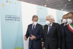 Il Presidente Sergio Mattarella visita l'Hub vaccinale anti Covid allestito alla Fiera del Mediterraneo 