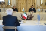 Il Presidente Sergio Mattarella con i Capitani Reggenti della Repubblica di San Marino, LL.EE. Gian Carlo Venturini e Marco Nicolini,nel corso dei colloqui con le delegazioni ufficiali
