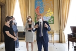 La Sig.ra Laura Mattarella con la Signora Doris Schmidauer consorte del Presidente Federale della Repubblica d’Austria Alexander Van der Bellen,in visita ufficiale 
