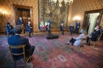 Il Presidente della Repubblica Sergio Mattarella durante l'incontro con Giovanni Malagò ,Presidente del CONI e Luca Pancalli Presidente del Comitato Italiano Paralimpico, unitamente ad una delegazione del comitato organizzatore delle Olimpiadi di Milano-Cortina 2026
