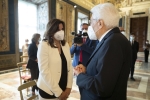 Il Presidente della Repubblica Sergio Mattarella con Alessia Grillo Segretaria generale della Conferenza delle Regioni e delle Province Autonome
