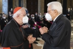 Il Presidente Sergio Mattarella con S. Em. Card. Gualtiero Bassetti, Presidente CEI, in occasione dell'incontro con una delegazione del Consiglio delle Conferenze Episcopali d'Europa