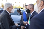 Il Presidente Sergio Mattarella accolto da Michele Emiliano, Presidente della Regione Puglia, Giuseppe Lovascio, Sindaco di Conversano e Antonio Decaro, Sindaco della Città Metropolitana di Bari, al suo arrivo a Conversano, in occasione della cerimonia commemorativa del centenario della morte di Giuseppe Di Vagno