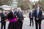 Il Presidente Sergio Mattarella con Mons. Tommaso Valentinetti, Vescovo di Pescara, durante la Benedizione dell’epigrafe 